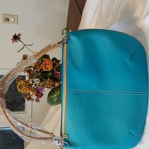 Maxx New York shoulder bag